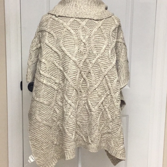 Beige Cowl Neck Cable Poncho - Picture 2 of 8